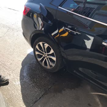 Shell Yakıt Alırken Pompa Takılı Kaldı