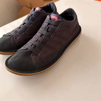 Camper Ayakkabı Renk Solması