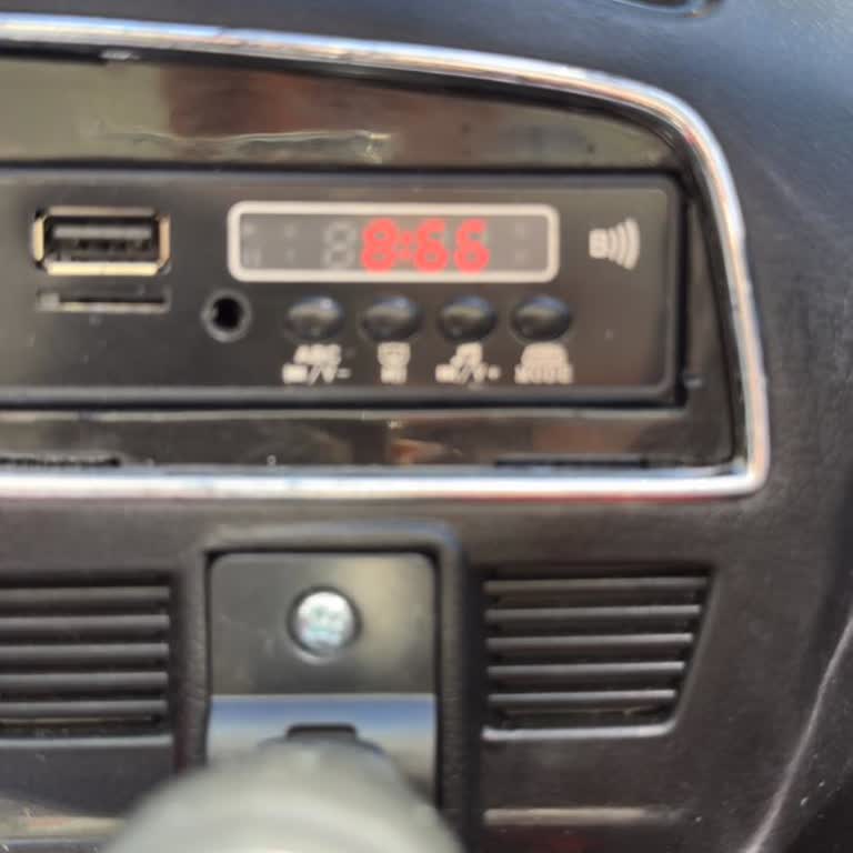 Trendyol-TOYSTOP Akülü Jeep 12v Uzaktan Kumandalı Akülü Araba