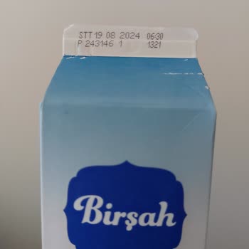 A101 Birşah Günlük Süt SKT'si Geçmemesine Rağmen Ekşimiş