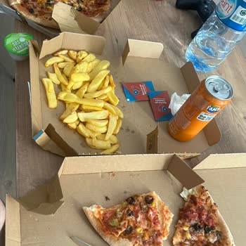 Domino's Pizza Siparişte Yanlış Ürünler