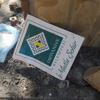 Osmaniye Belediyesi Şenlik Tepesi Değil Çöplük Tepesi