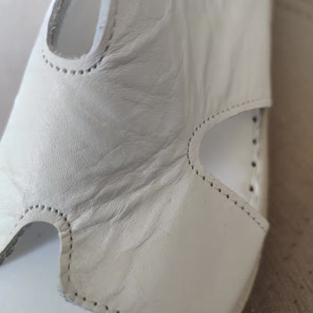 Lal Shoes Hatalı Ürünün İadesi İçin Kargo Parası Talep Etti