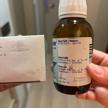 Selçuk İlçesi Nöbetçi Arat Eczanesi (9 Ağustos 2024) SKT'si Geçmiş İlaç Vermiş!