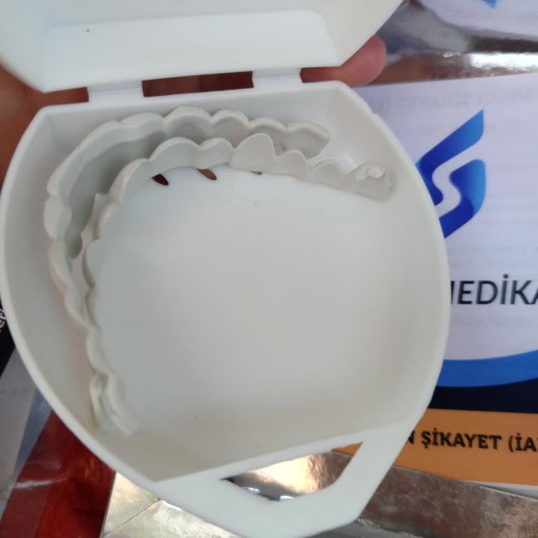 Dental Diş Protezi Dental Diş Tarafından Mağdur Edildik