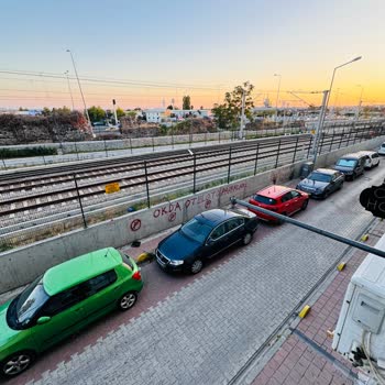İBB - İstanbul Büyükşehir Belediyesi Otelin Kaldırım İşgali Ve Park Sorunu