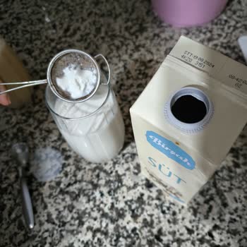 A101 Birşah Marka Süt Bozuk Çıktı