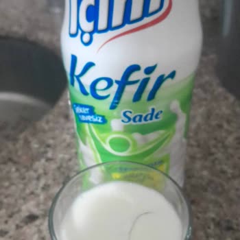İçim Süt ve Süt Ürünleri İçim Sade Kefirden Saç Ve Kirpik Çıktı!