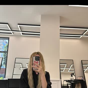 The Vote Hair Studio Saç Rengi Ve Kaynak Sorunu