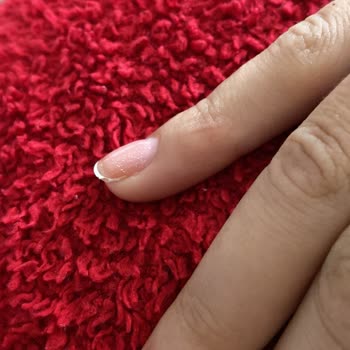 Ufuk Sürmelioğlu Jel Tırnak Hizmetinde Yaşadığım Sorunlar Ve Memnuniyetsizlik