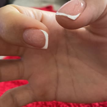 Ufuk Sürmelioğlu Jel Tırnak Hizmetinde Yaşadığım Sorunlar Ve Memnuniyetsizlik