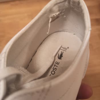 Lacoste Hatalı Kalitesiz Ürün
