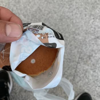 Eti Gıda Eti Süt Burger Küflenmiş Çıktı