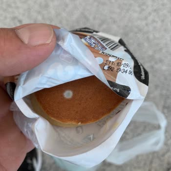 Eti Gıda Eti Süt Burger Küflenmiş Çıktı