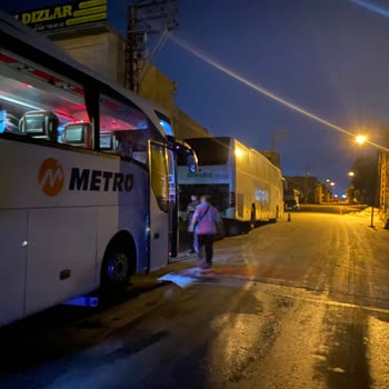 Metro Turizm Almasanız Yürüseniz Daha Hızlı Varırsınız.