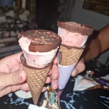 Algida Cornet Milka Bayat Dondurma