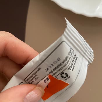 Migros Son Kullanma Tarihi Geçen Ürünler Satılıyor