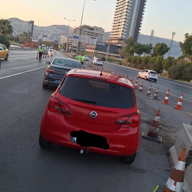 Axa Sigorta Yol Yardımı İle 113 Dakika Bekletilme Ve Kötü Hizmet Deneyimi