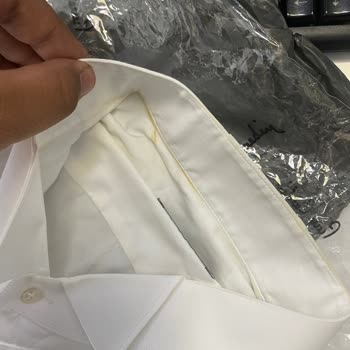 Pierre Cardin Giyim Kullanılmış Kirli Gömlek