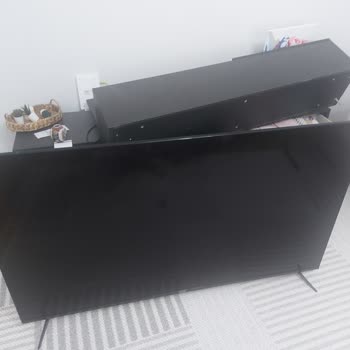 Enza Home TV Ünitesi Üzerime Devrildi