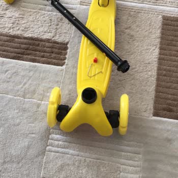 Şok Marketler Rokkie Scooter'ın Dayanıklılığı Hayal Kırıklığı Yarattı