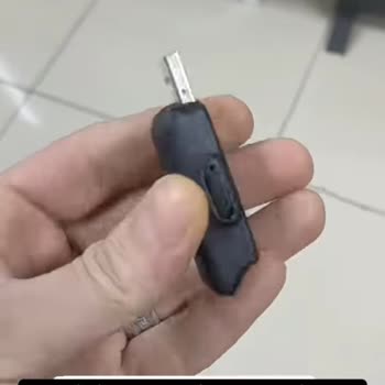 Ebeveyndenetle (Instagram) Sahte İçerik Ve Bot Yorumlarla Aldatıcı Hesap