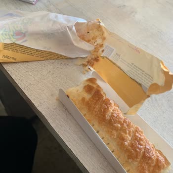 Ülker Marka Ürünlerden Böcek Çıkıyor