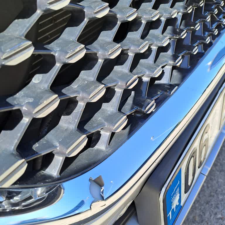 MG Türkiye Mg Hs Ön Panel Nikelaj Sorunu