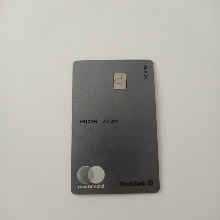 Denizbank Black Yıllık Aidatının İptali İlk Yıl Ücretsiz Denildi