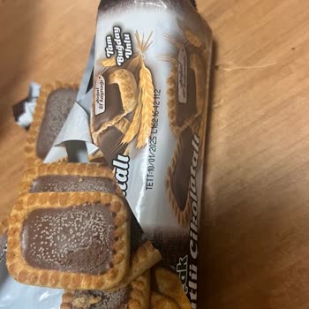 Eti Gıda Eti Sütlü Çikolatalı Bisküvi Bakteri Üremesi!