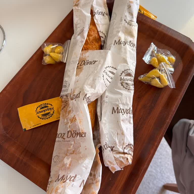 Maydonoz Döner Bahçekent Maydonoz Dürüm Özensizliği