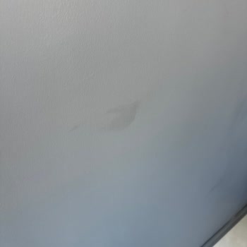 Filli Boya Momento Silan Silikonlu Boya İle Yaşanan Temizlik Sorunu