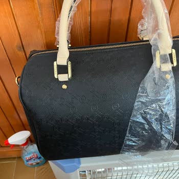 Vakko Sevgililer Günü'nde Aldığım Çanta Defolu Çıktı