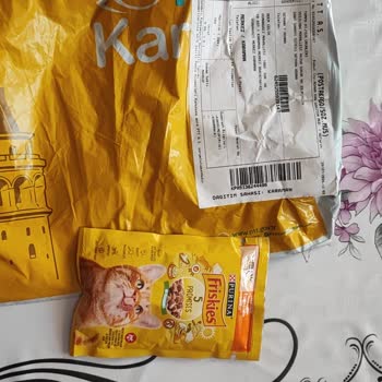 Hepsiburada Kedi Maması Beklerken Salatalık Geldi
