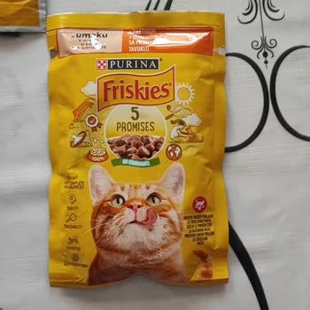 Hepsiburada Kedi Maması Beklerken Salatalık Geldi