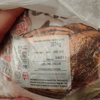 BİM Bütün Tavuk Ağır Koku