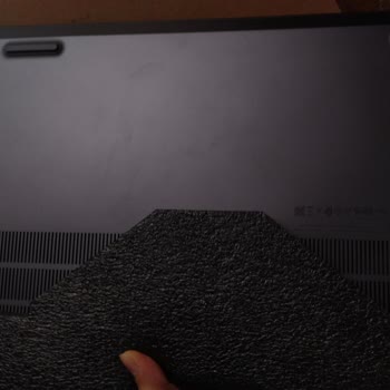 İnce Hesap'tan Aldığım Laptopta El İzleri Var