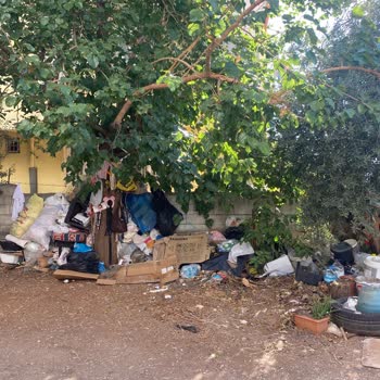 Antalya Büyükşehir Belediyesi Belediye İşini Yapmıyor