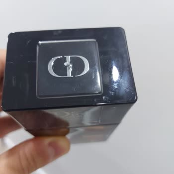 Boyner'den Aldığım Parfümün İçinden Partiküller Çıktı!