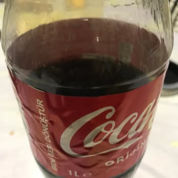 Coca-Cola Asitsiz Şekerli Su Bile Diyemeyeceğim Tat