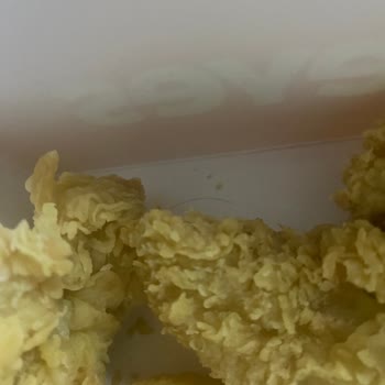 Popeyes Kıl Çıktı Pis Restoran