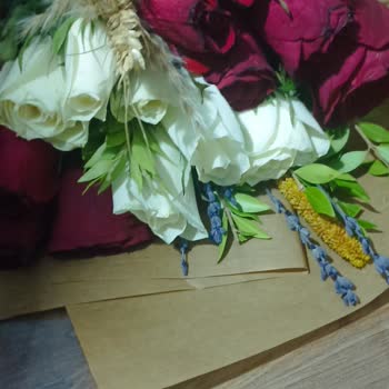 Çiçek Market Siparişten Farklı Ve Özensiz Gönderim