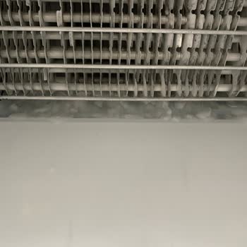 Arçelik Buzdolabımın Dondurucu Kısmında Sürekli Su Sızıntısı Sorunu