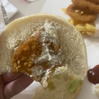 KFC Hamburgerinin İçindeki Sorun