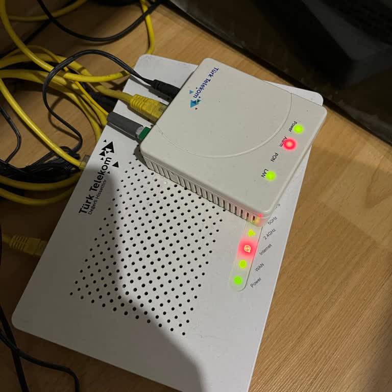 Türk Telekom "Beyoğlu'nda Günlerdir İnternet Kesintisi Yaşıyorum, Mağdur Edildim."
