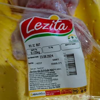 Hakmar Bozuk Tavuk Satıyor