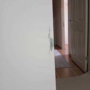 İstikbal Pişmanlıktır Uzak Dur