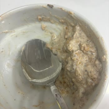 Kellogg's Granola Paketinden Çıkan Böcek...