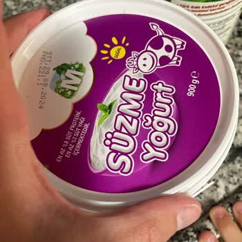 Migros Süzme Yoğurttan Kil Çıktı Kimse İlgilenmiyor