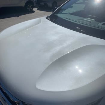 Citroen C4 Sedefli Beyaz Boya Hatası